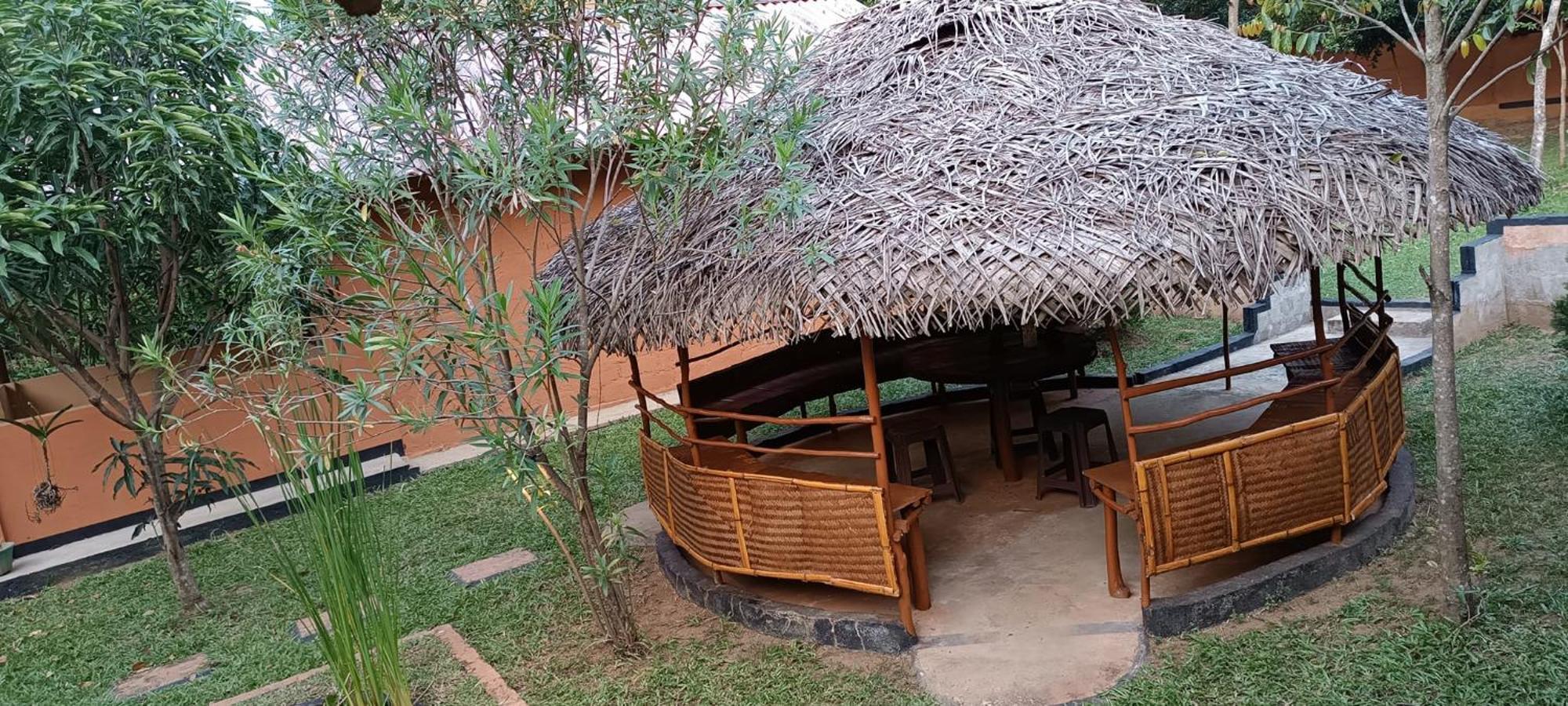 Hotel Niyagala Lodge Sigiriya Exterior photo